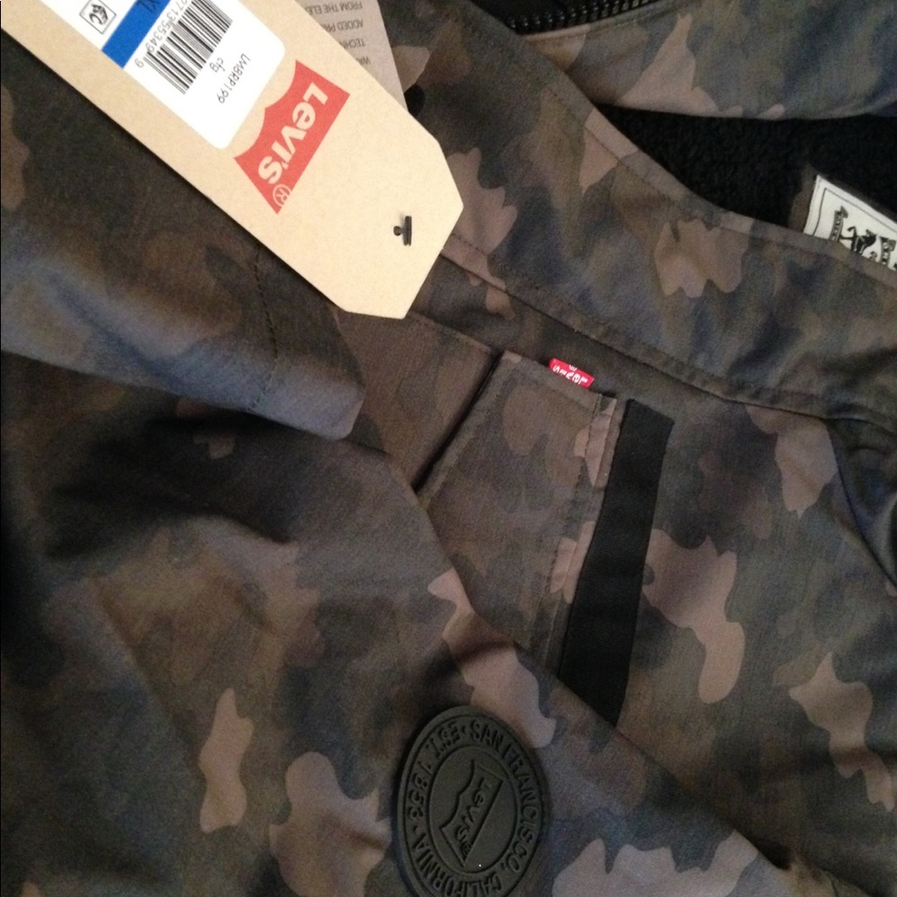 Levi's parka coat camo new size XL - Picture 3 of 6